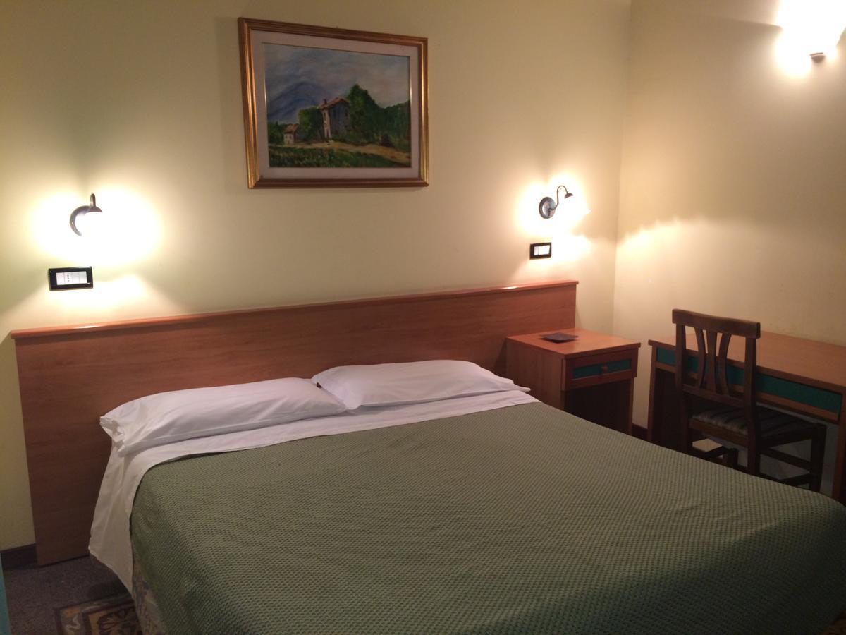 Hotel Italia Palerme Extérieur photo